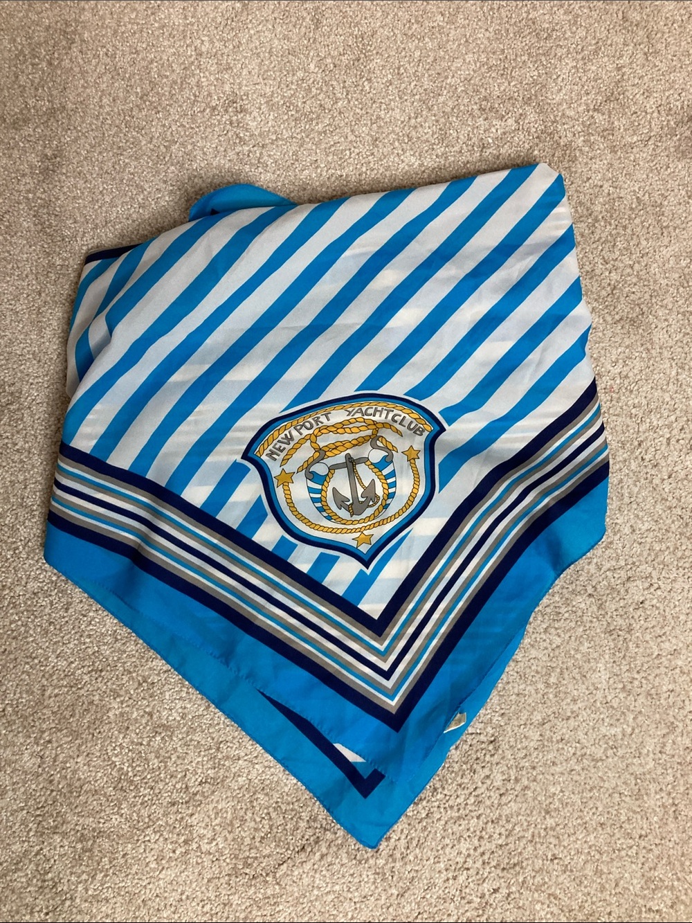 VINTAGE (?) NANTUCKET: NEWPORT YACHT CLUB SILK SCARF, top or headwrap, 30x30 - Picture 7 of 7